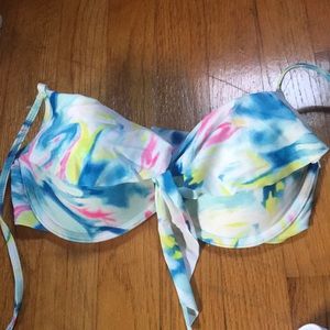 Hollister bathing suit top